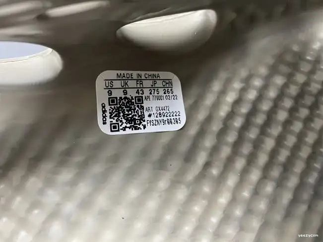 RNNR Sage Stone Yeezy GX4472 Adidas Foam 0517